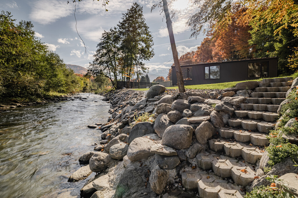 River Escape Retreat & Spa