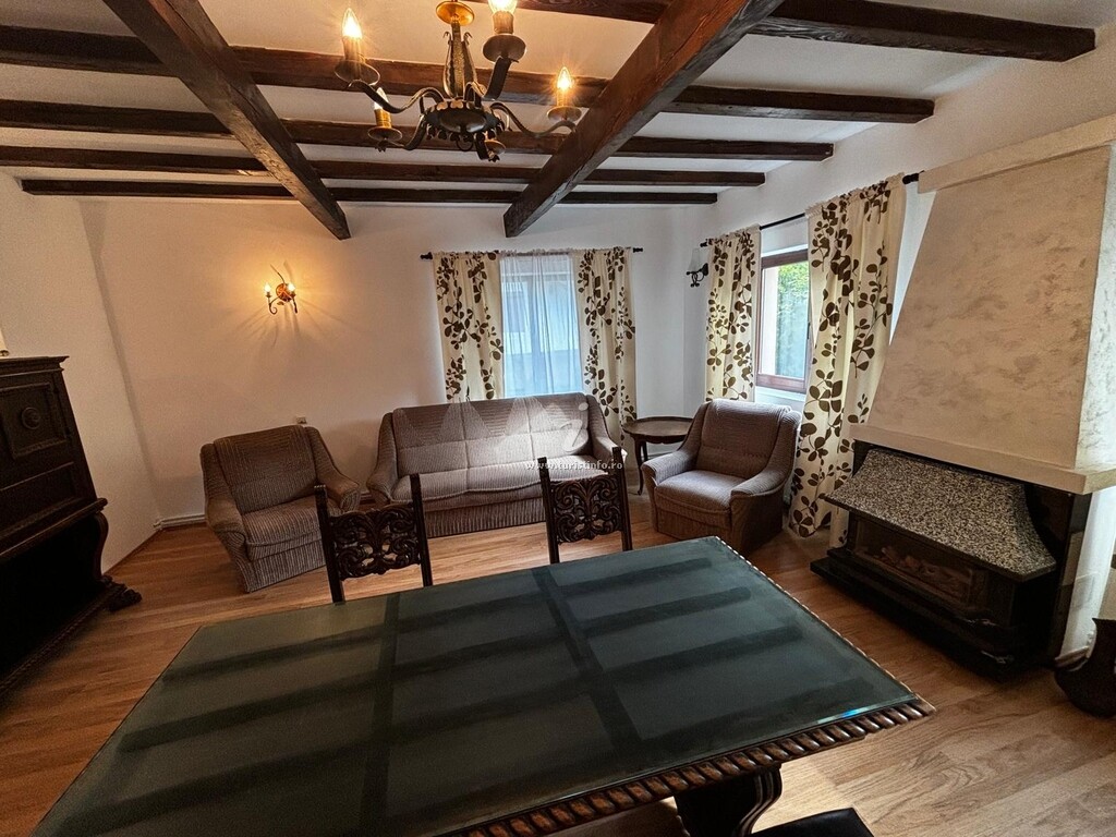 Casa cu Pădure