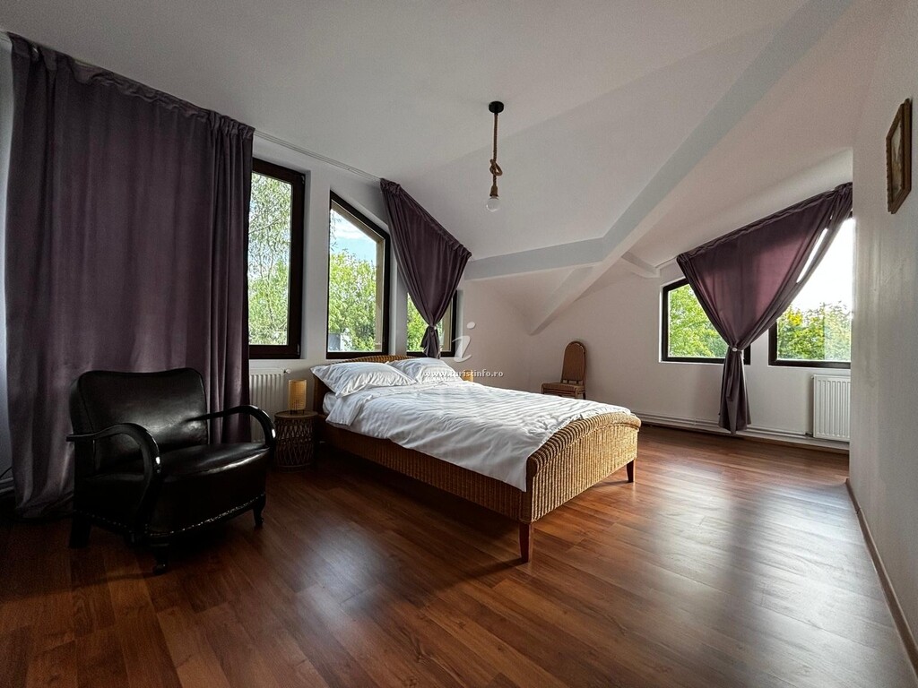 Casa cu Pădure