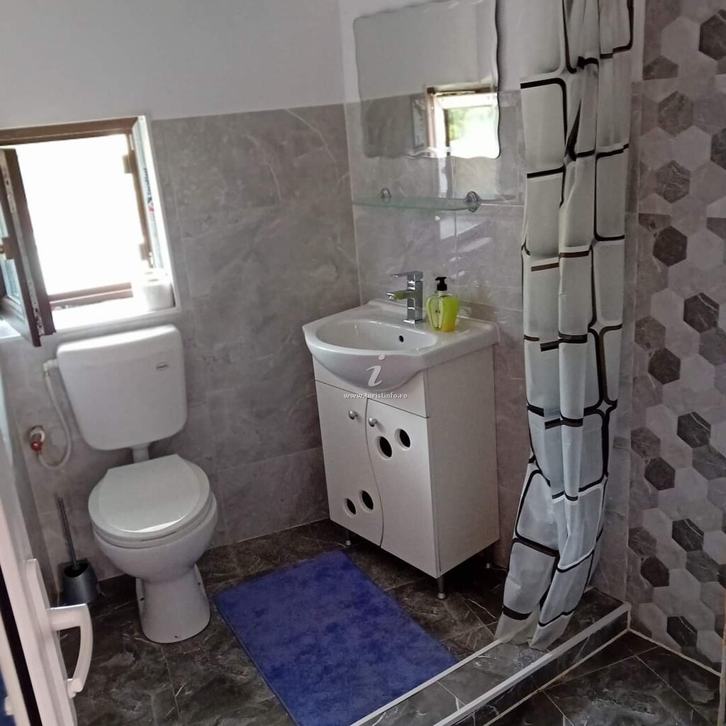 Camere de închiriat Antonia