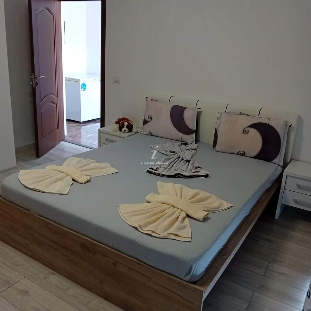 Camere de închiriat Antonia