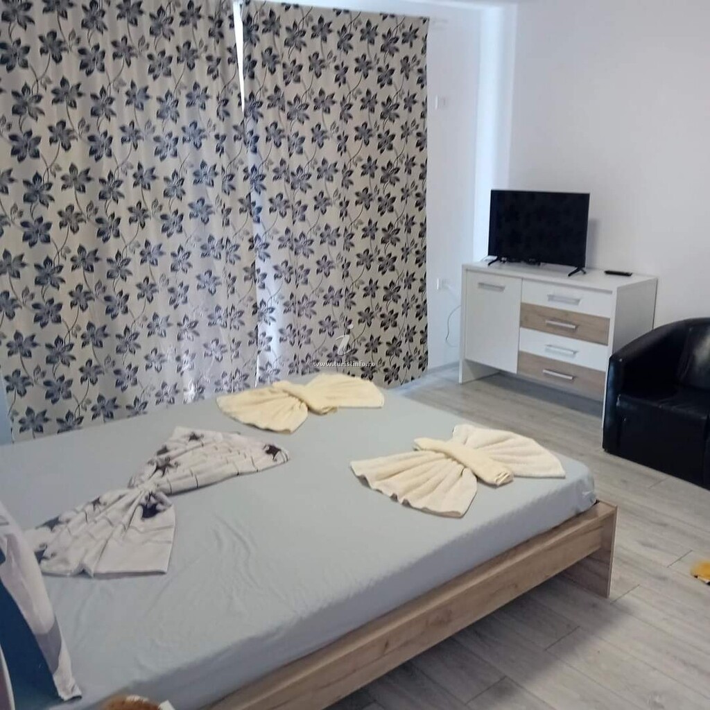 Camere de închiriat Antonia