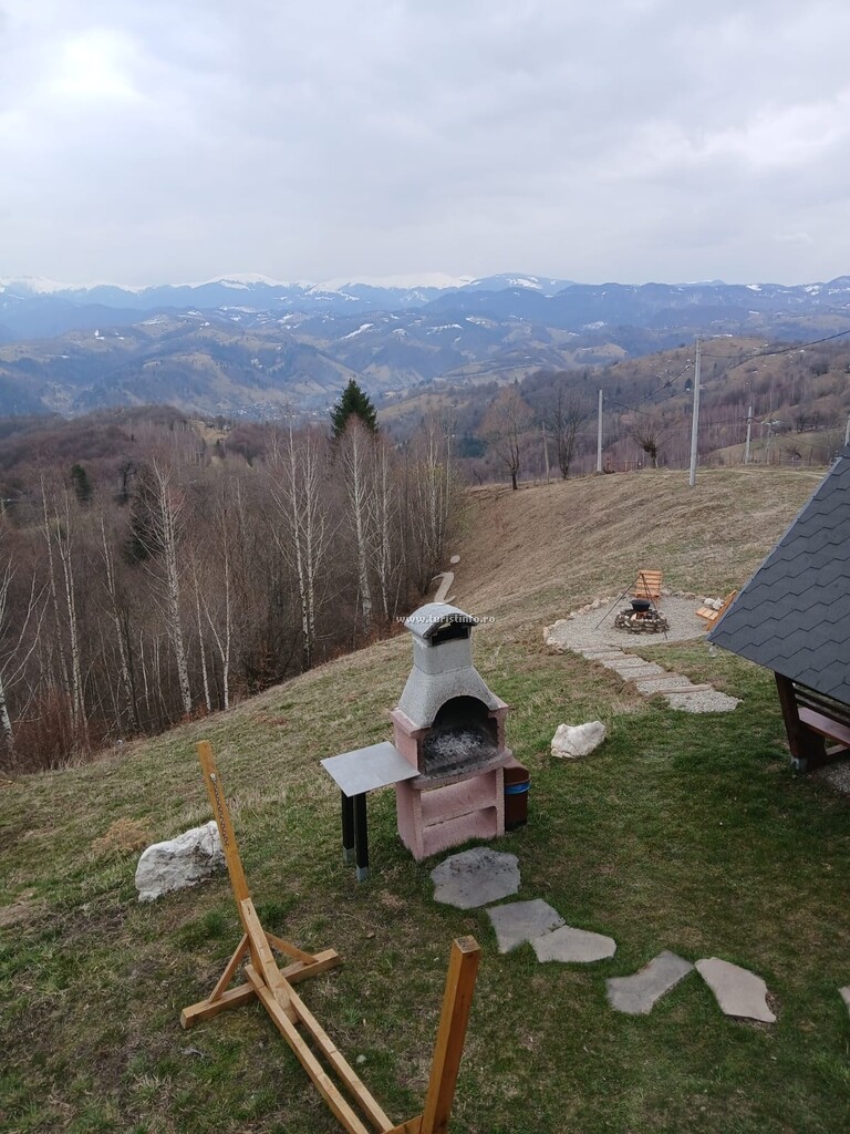 A-frame Raul