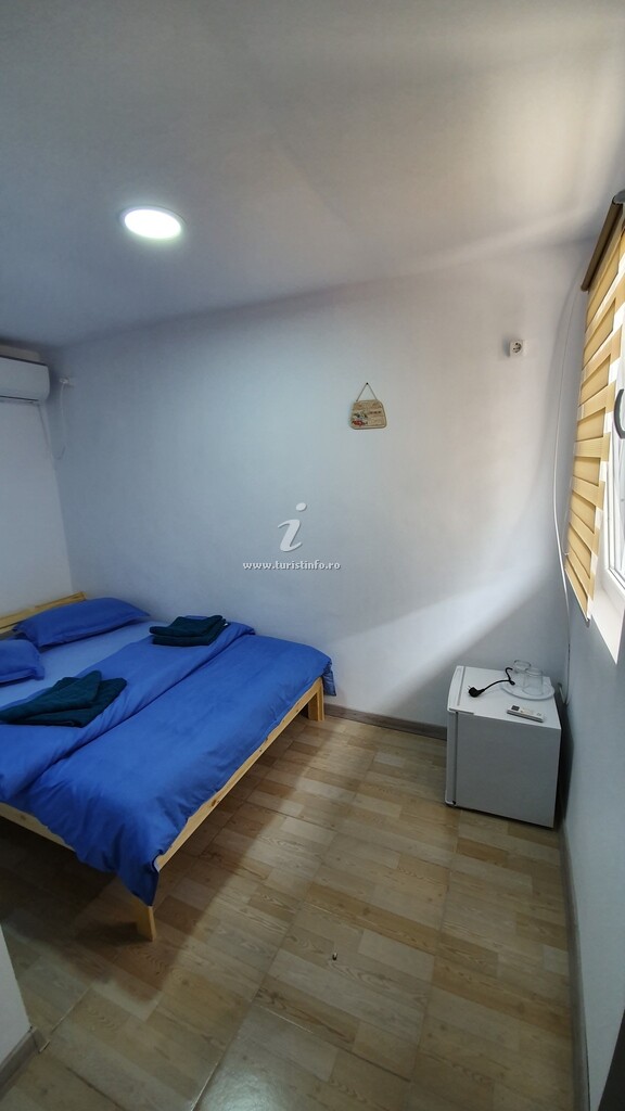 Camere de închiriat Pagini din Vamă