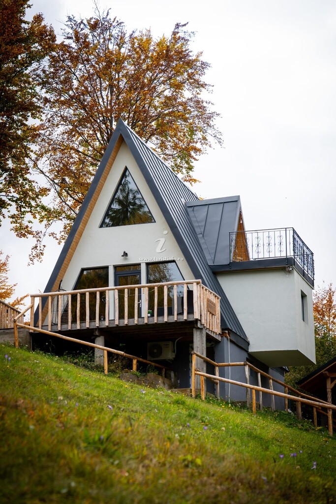 Cabana Împărăția Mlăcilor