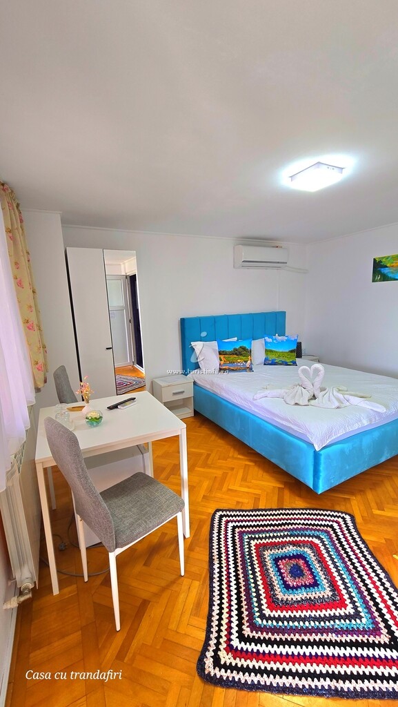Camere de închiriat Casa cu Trandafiri