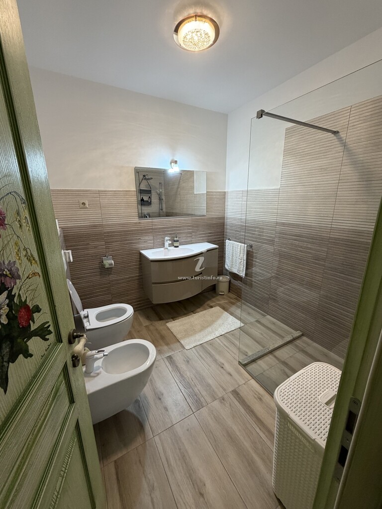 Cabana Lake Chalet Mogoșa