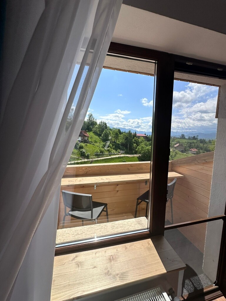 Camere de închiriat La Măgura