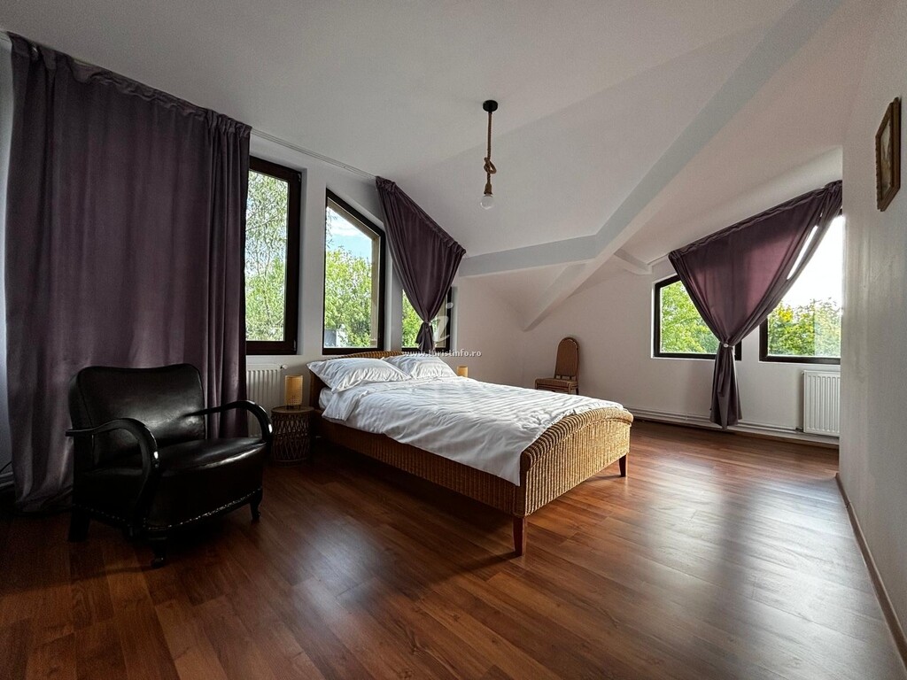 Casa cu Pădure