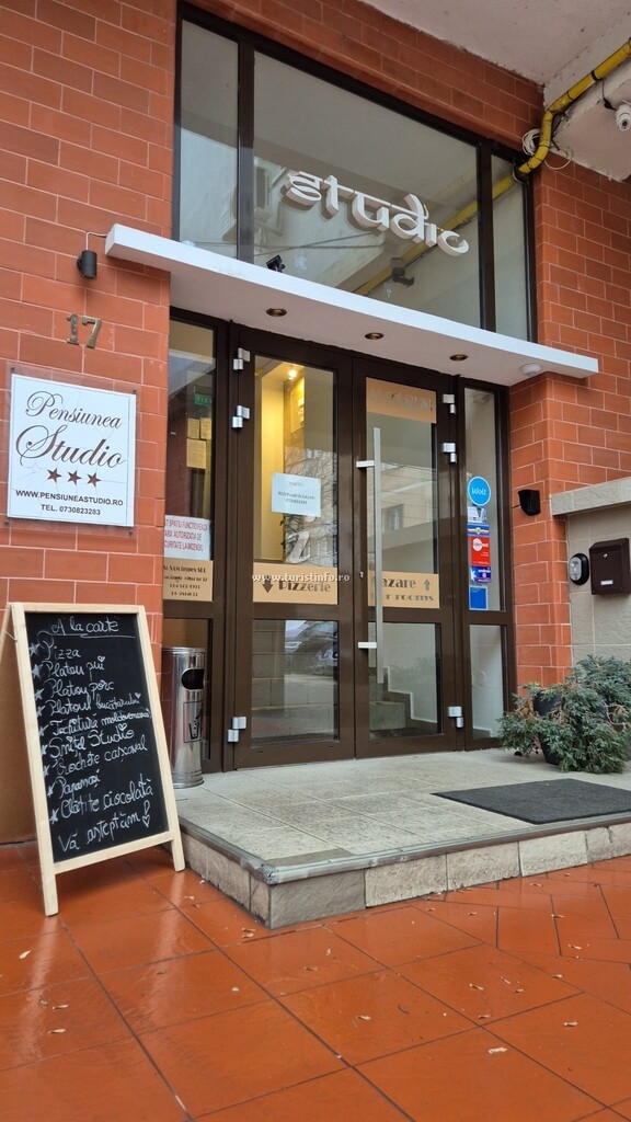 Pensiunea Studio