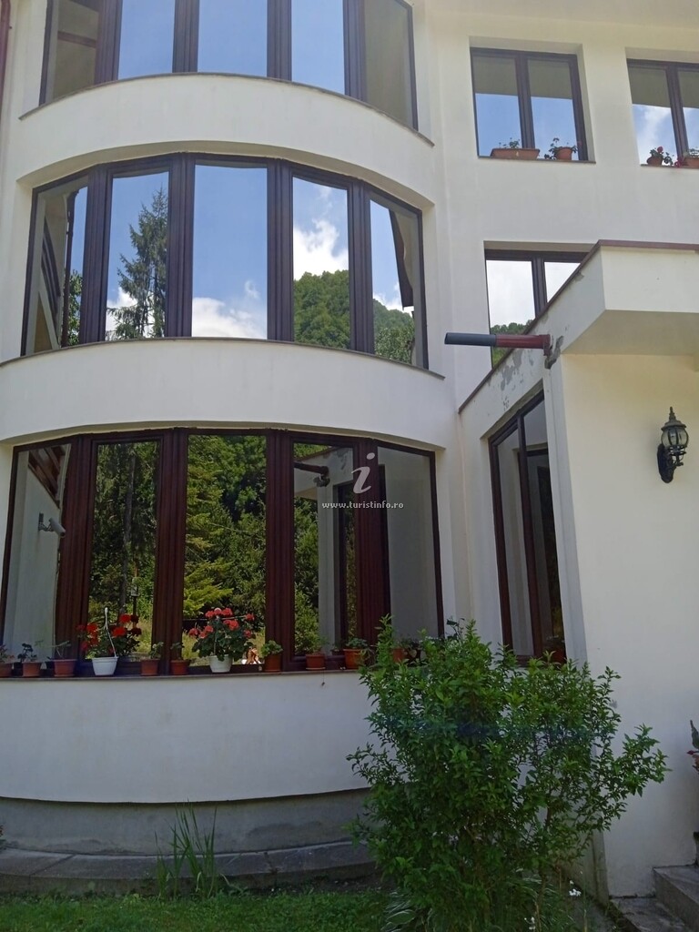 Pensiunea Denisa