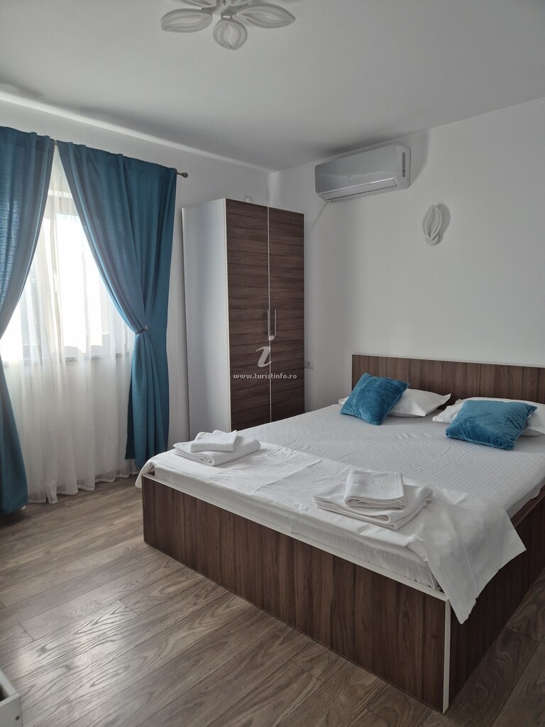Camere de închiriat Casa cu Barcă