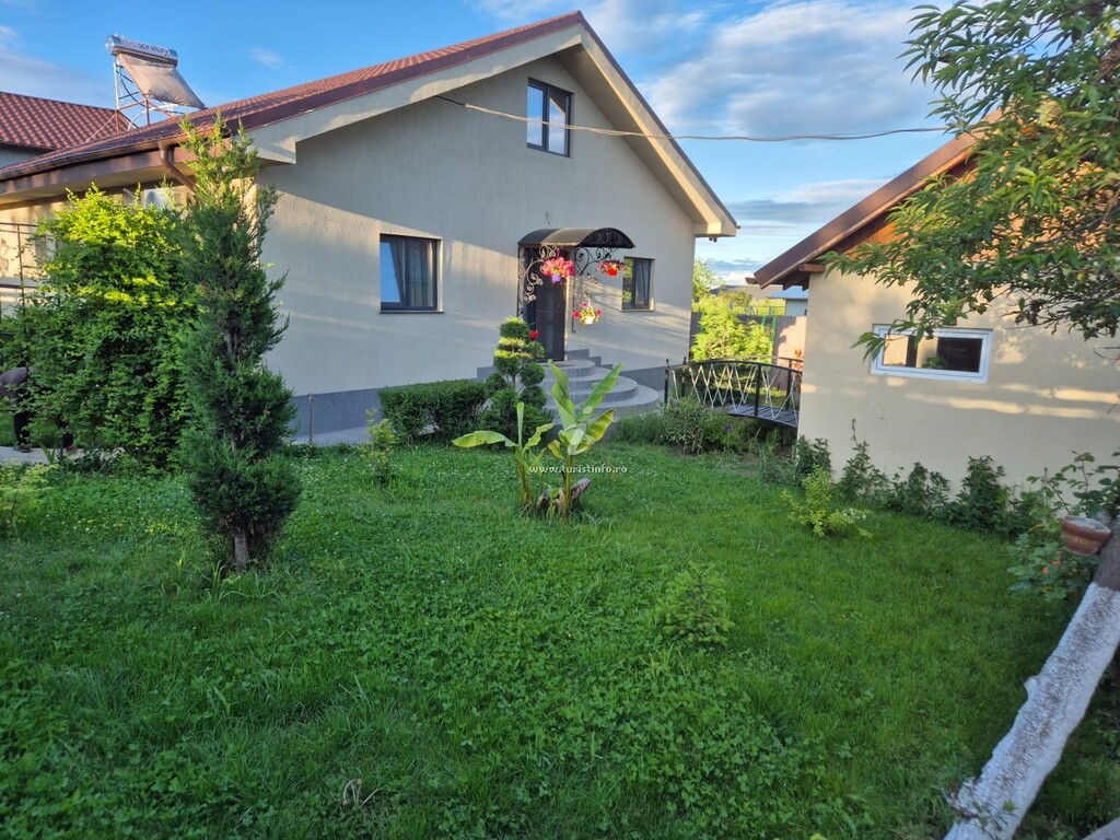 Camere de închiriat Casa cu Barcă