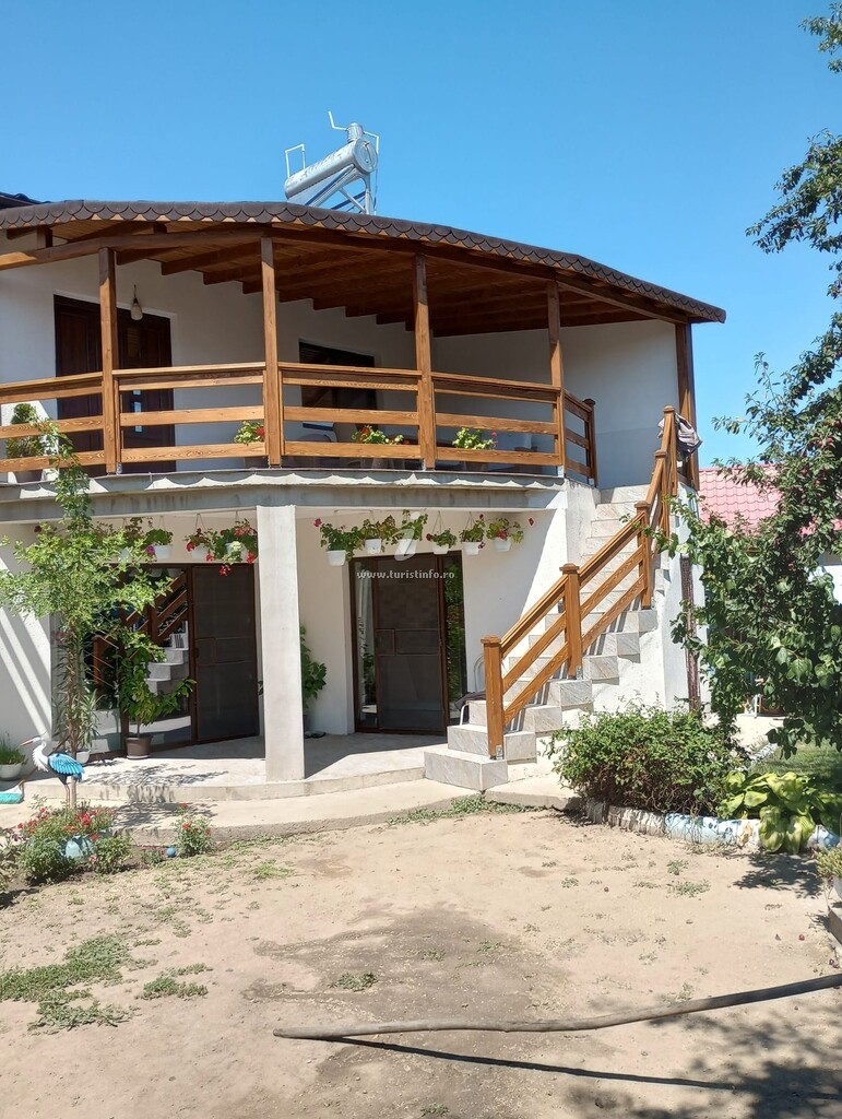 Camere de închiriat Antonia