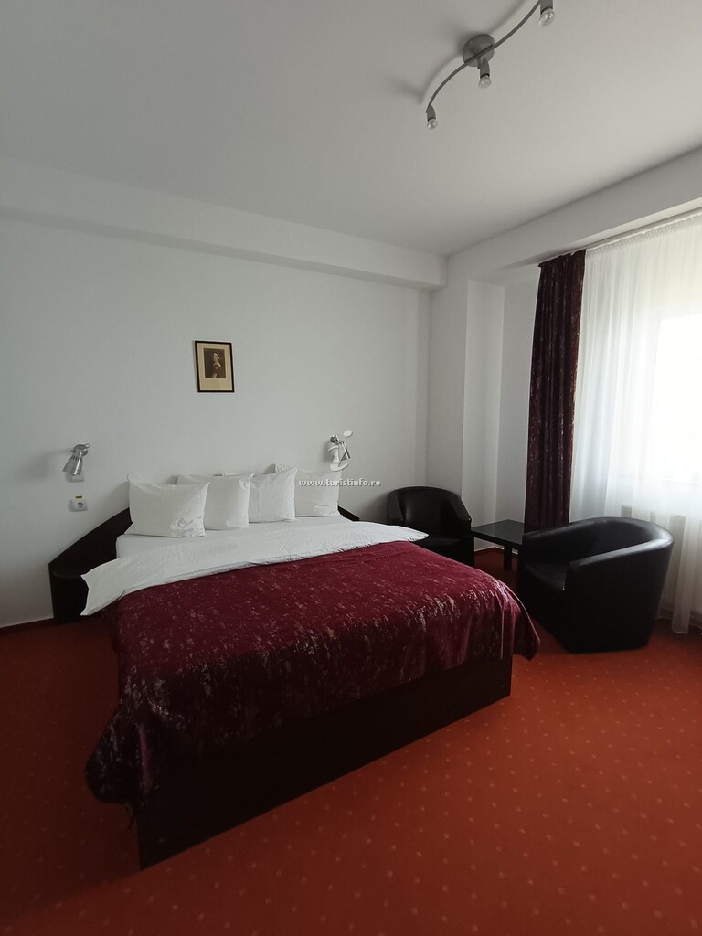 Pensiunea Casa Albă
