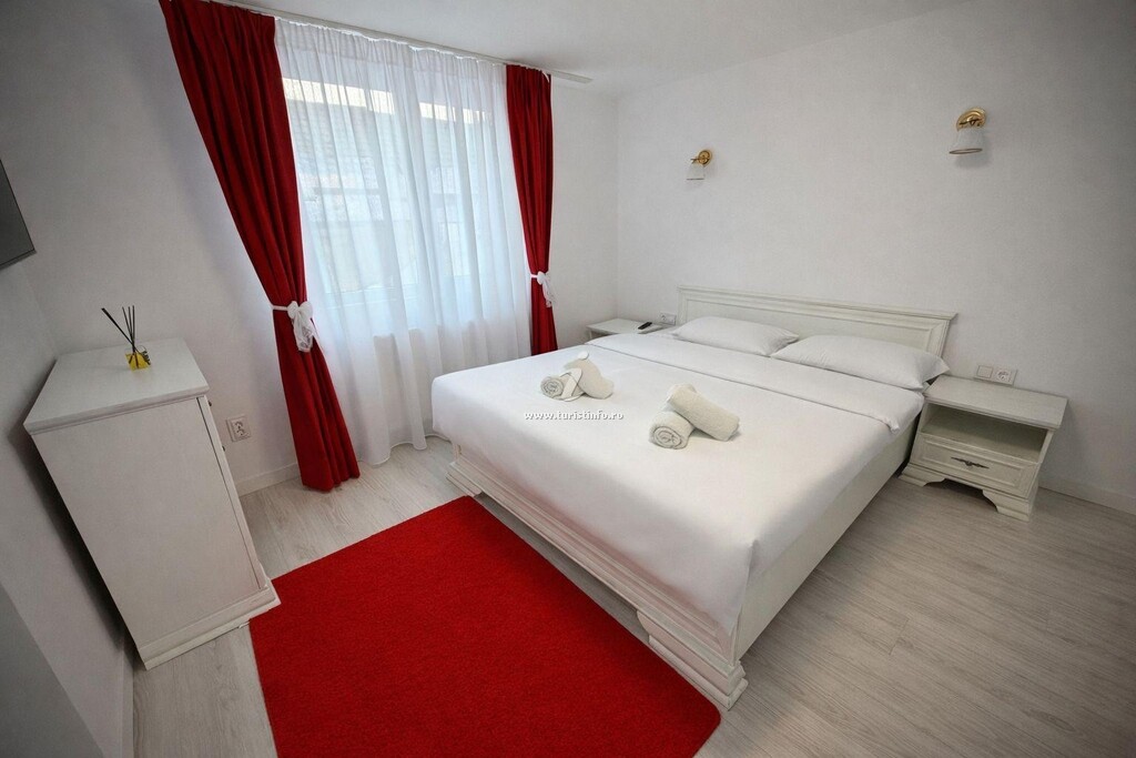 Camere de închiriat Casa Cetății