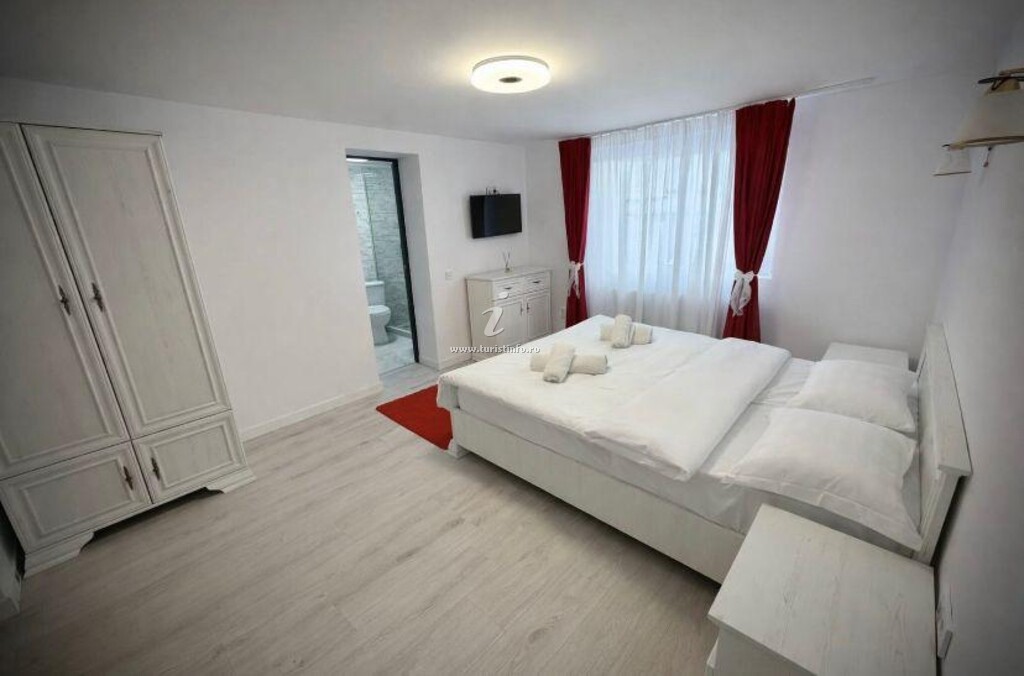 Camere de închiriat Casa Cetății