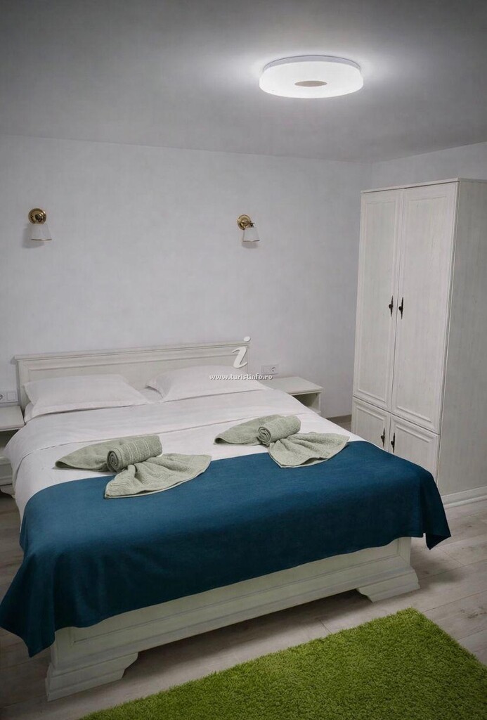 Camere de închiriat Casa Cetății