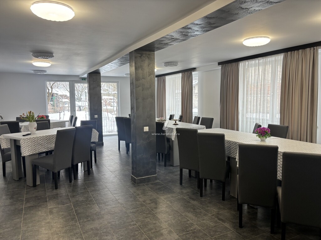 Camere de închiriat Casa Cetății