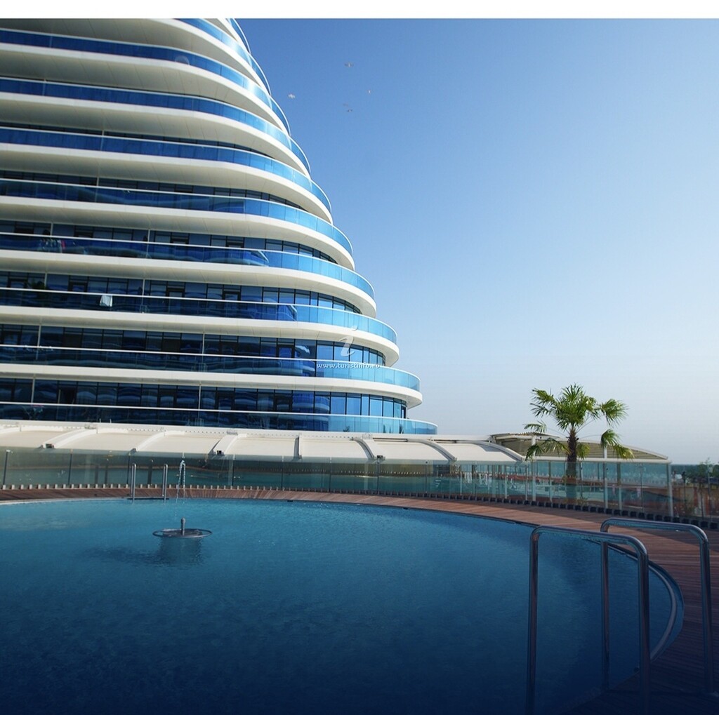 Hotel-Apartament Edy's by the Sea White Titanic