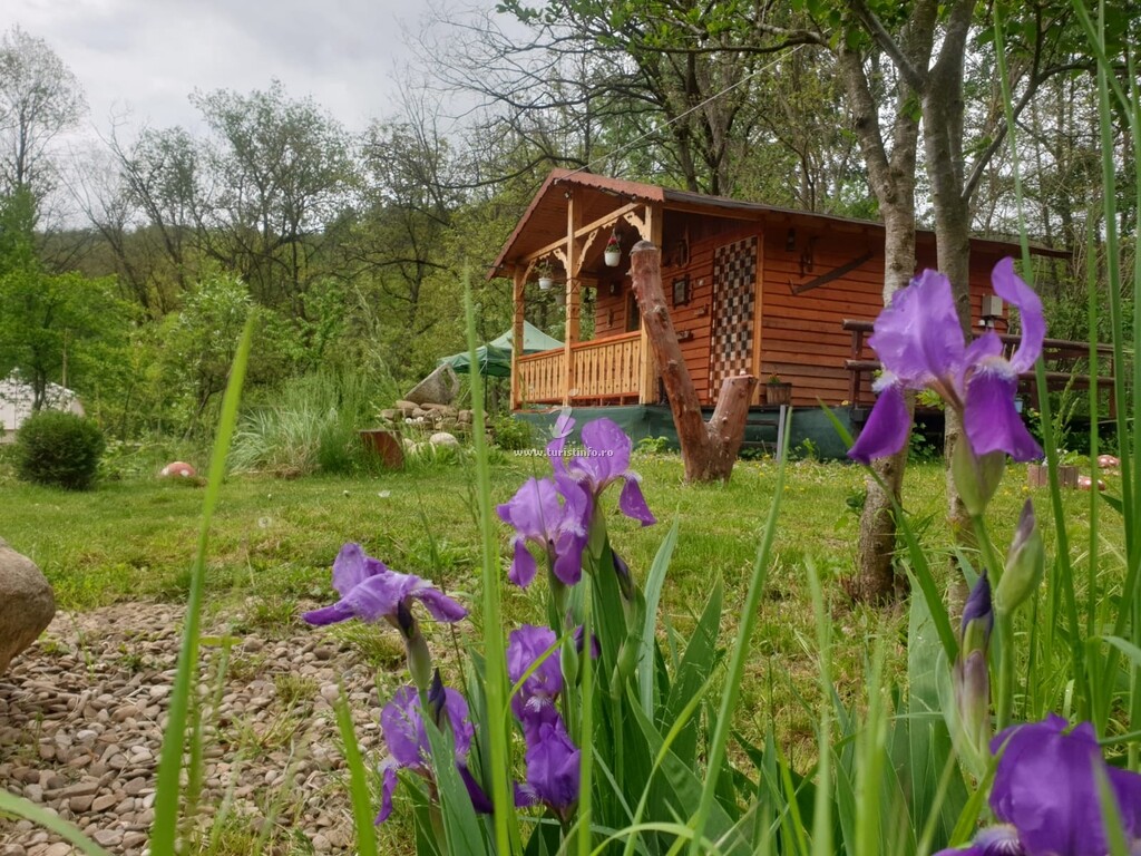 Cabana La Căsuța din Povești