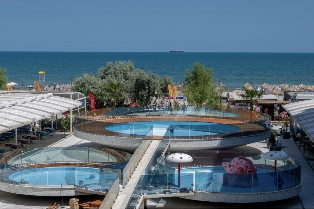 Hotel-Apartament Edy's by the Sea White Titanic