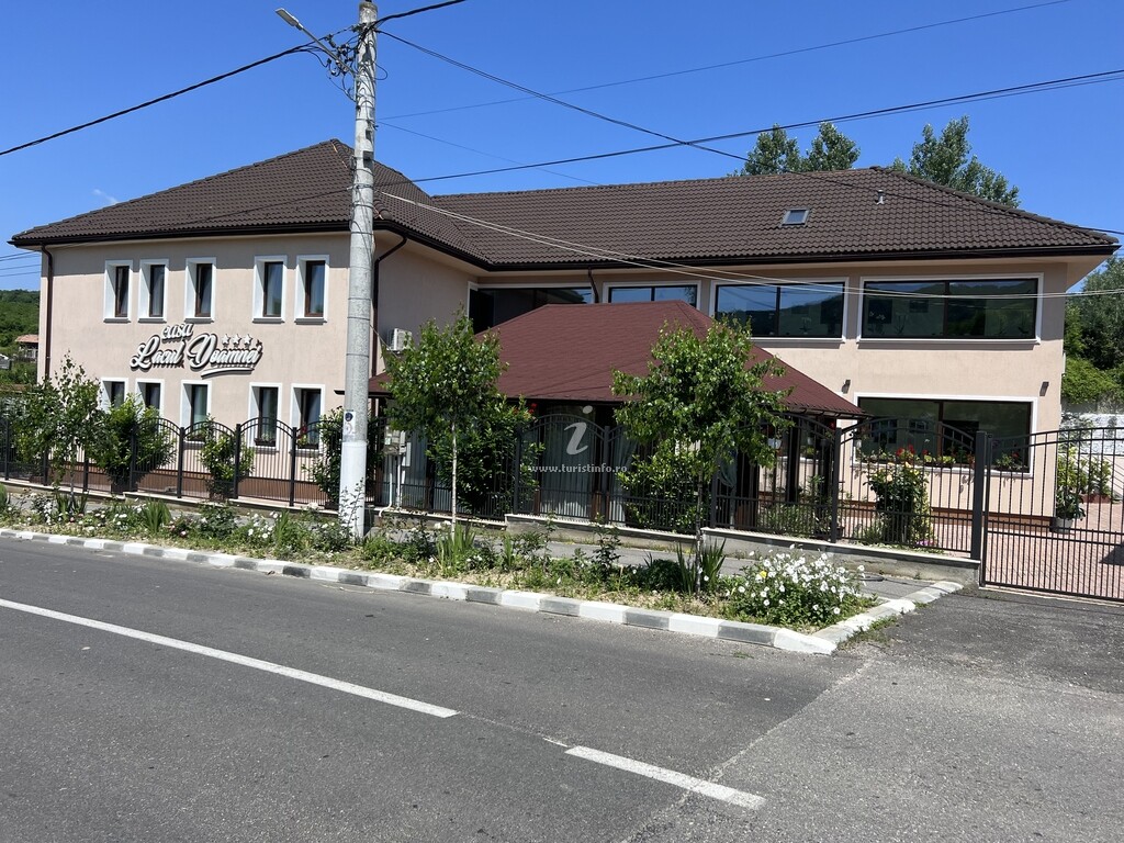 Casa Lacul Doamnei