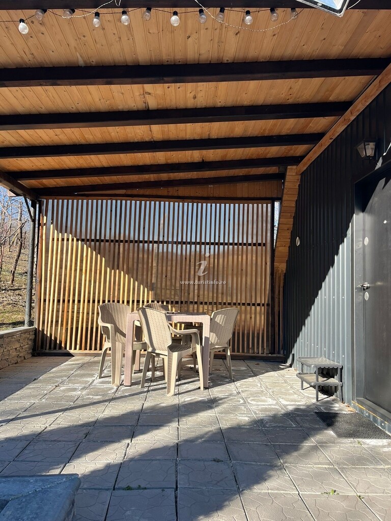 Căsuțe tip camping La Triunghiuri