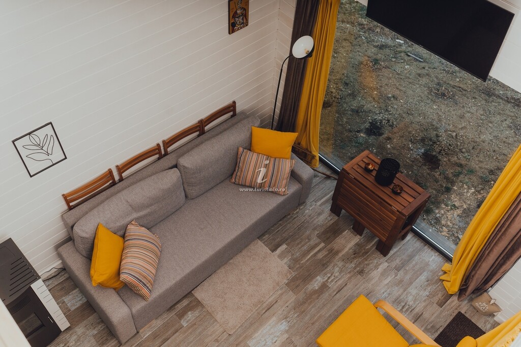 Cabana Fânarele