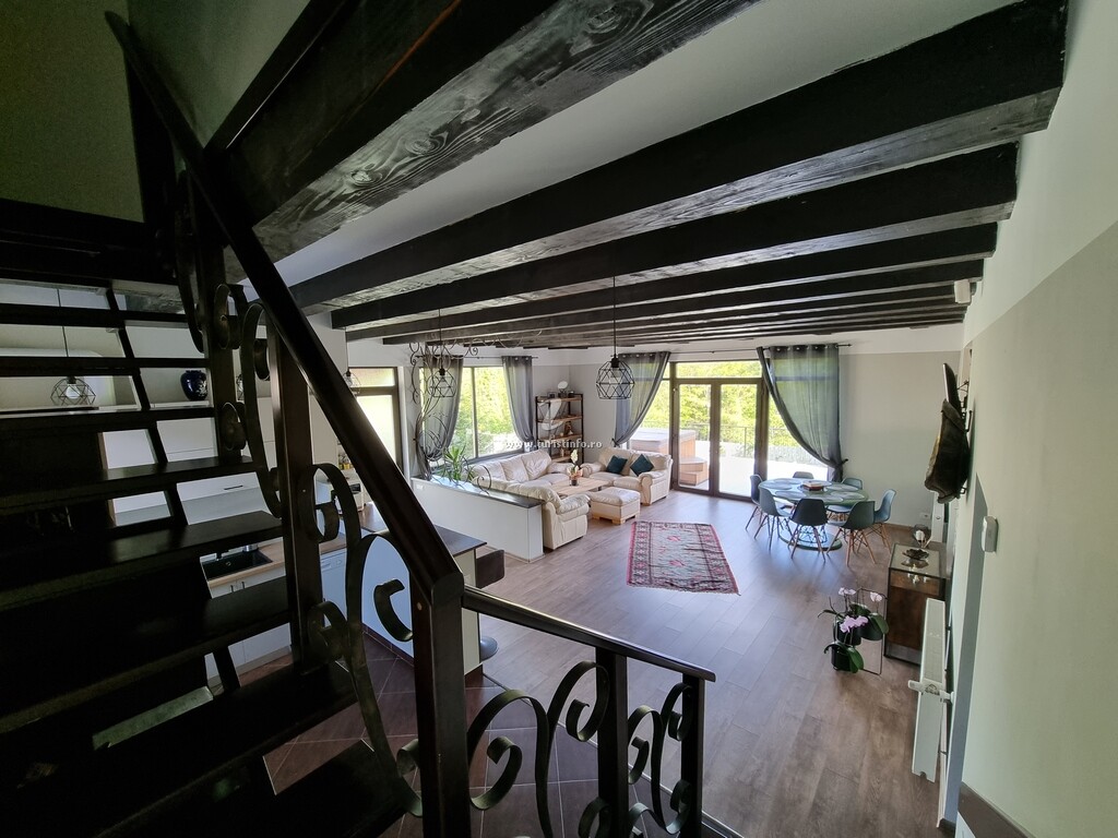 Casa Yla