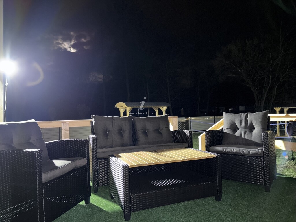 Cabana Chalet Family