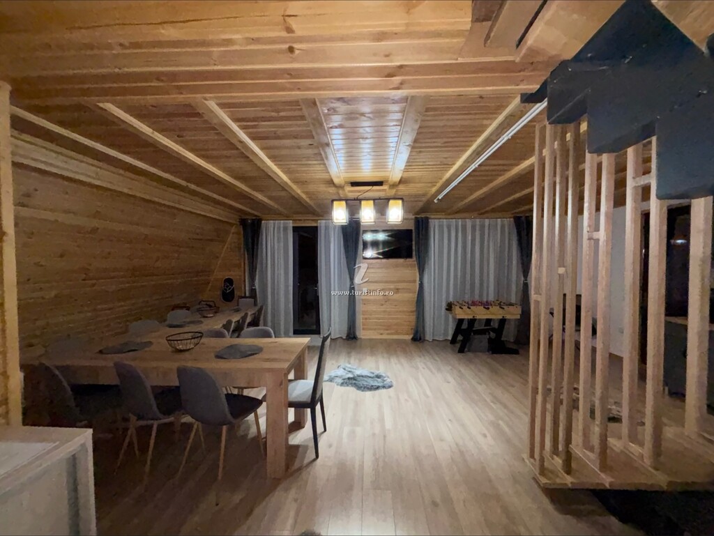 Cabana Chalet Family