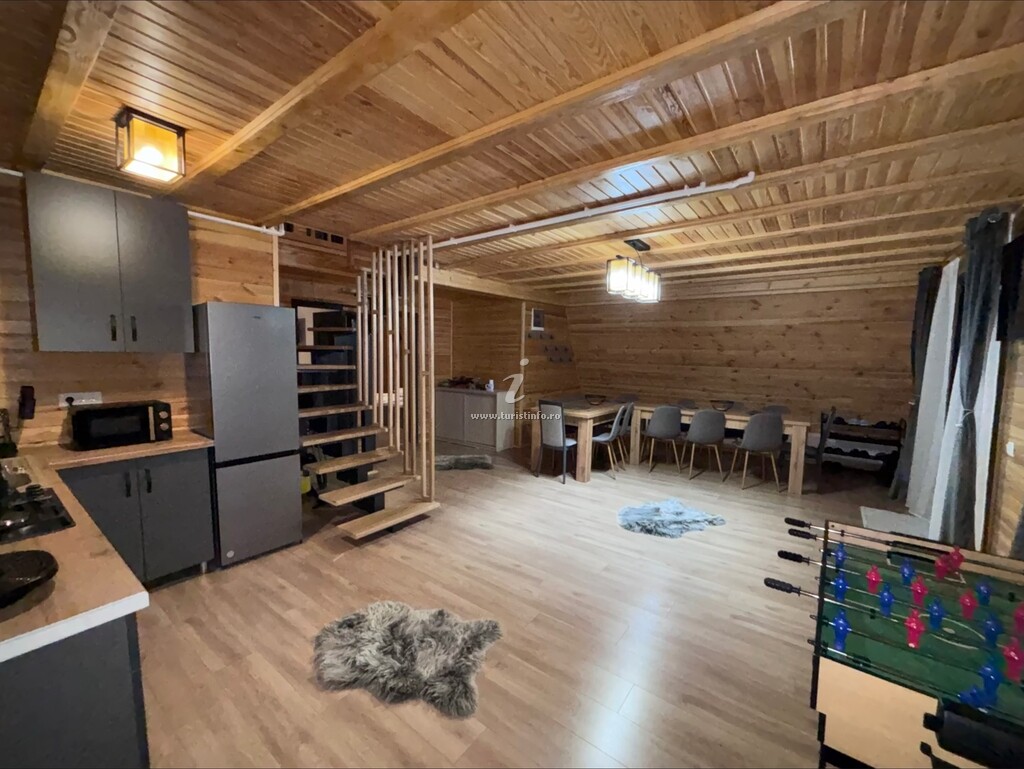 Cabana Chalet Family