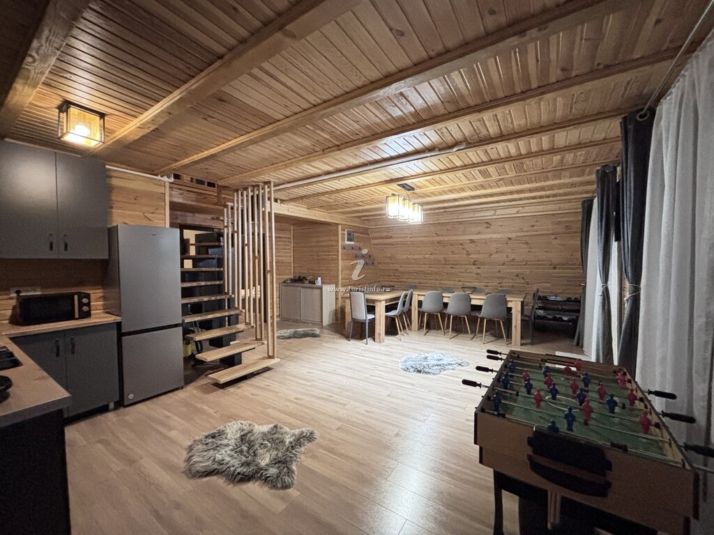 Cabana Chalet Family
