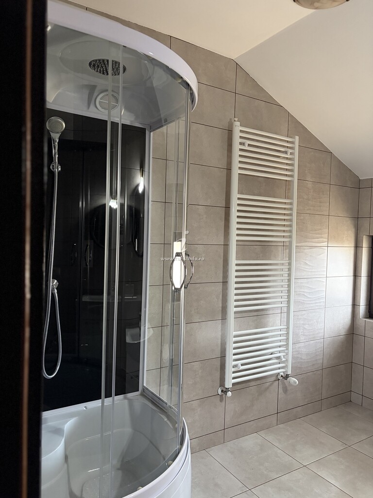 Camere de închiriat Casa Flavis