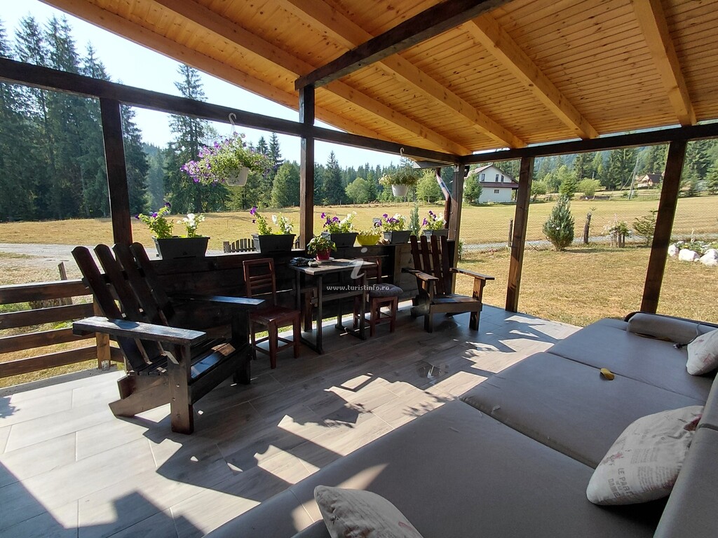 Casa de vacanță Acasă La Noi