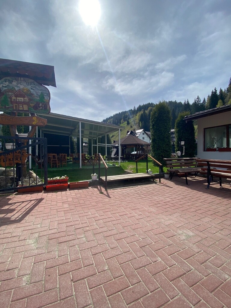 Pensiunea Pui de Urs