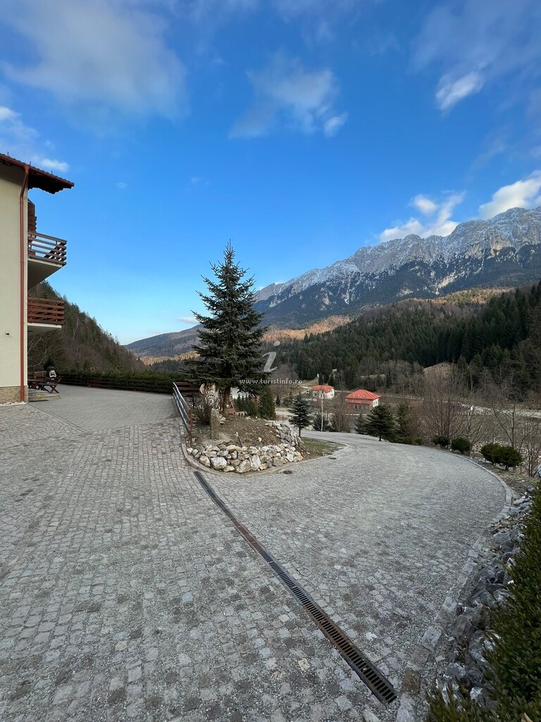 Pensiunea Panorama Pietrei Craiului