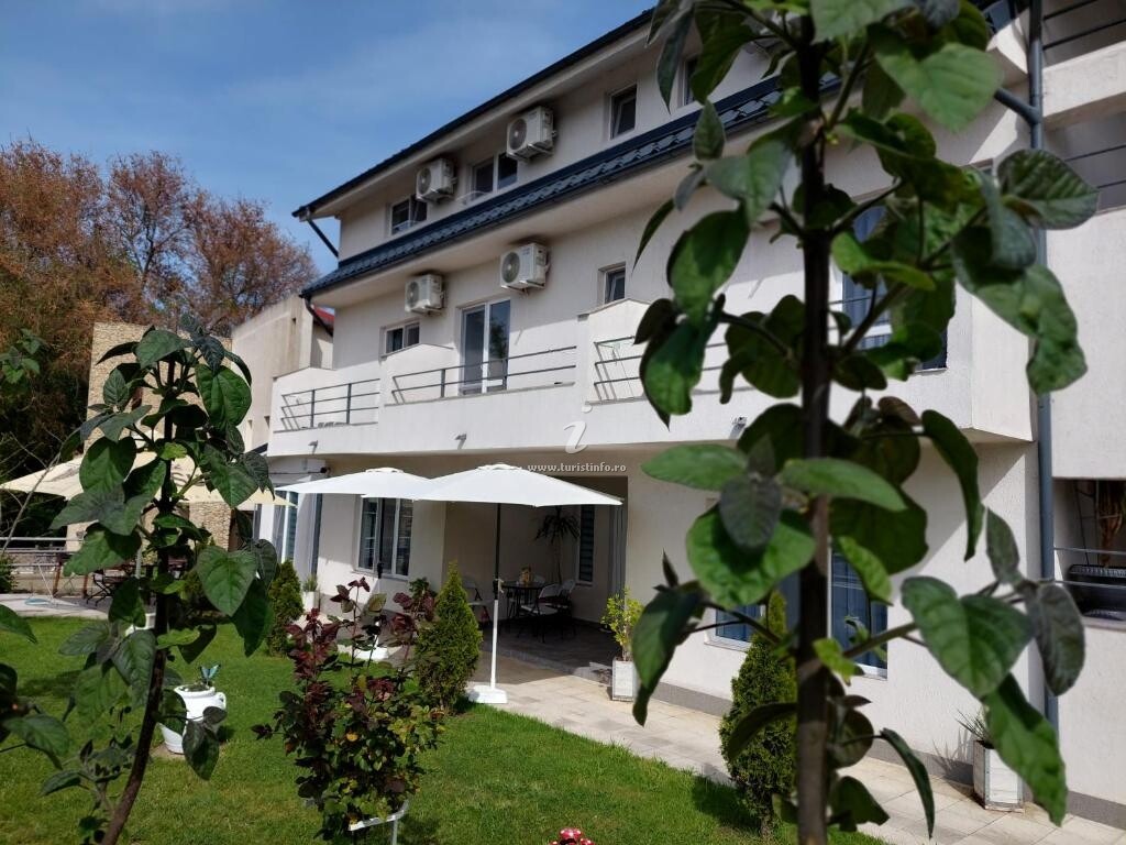Casa Inna
