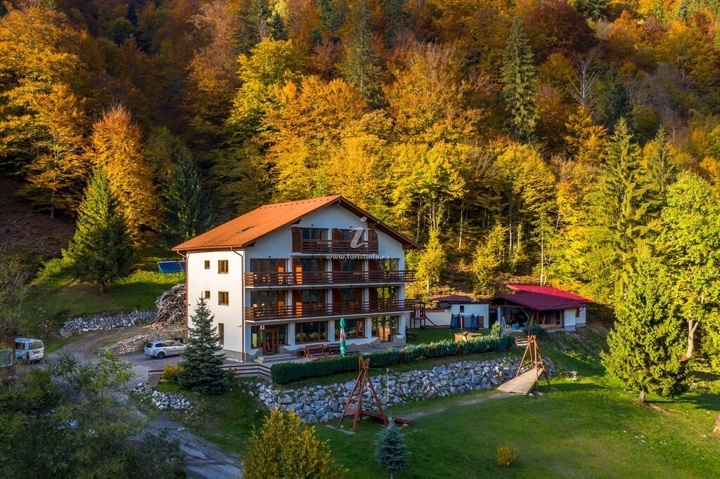 Pensiunea Panorama Pietrei Craiului
