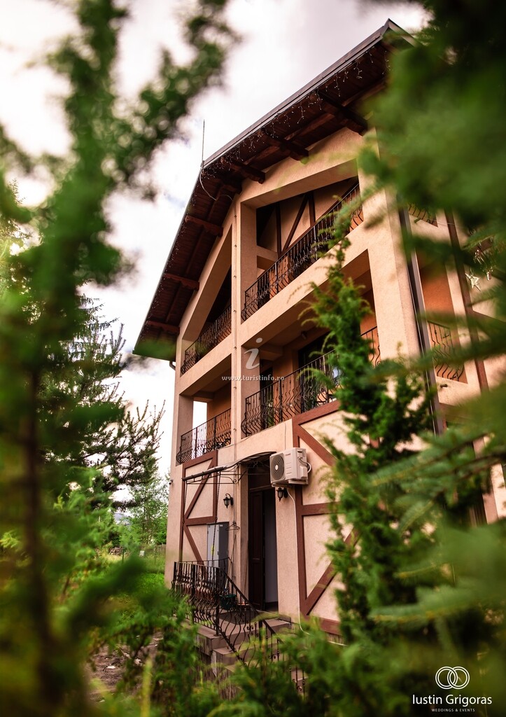 Complex Turistic Le Baron