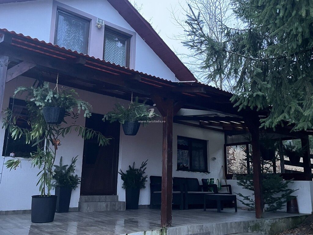 Cabana Căsuța Din Padure