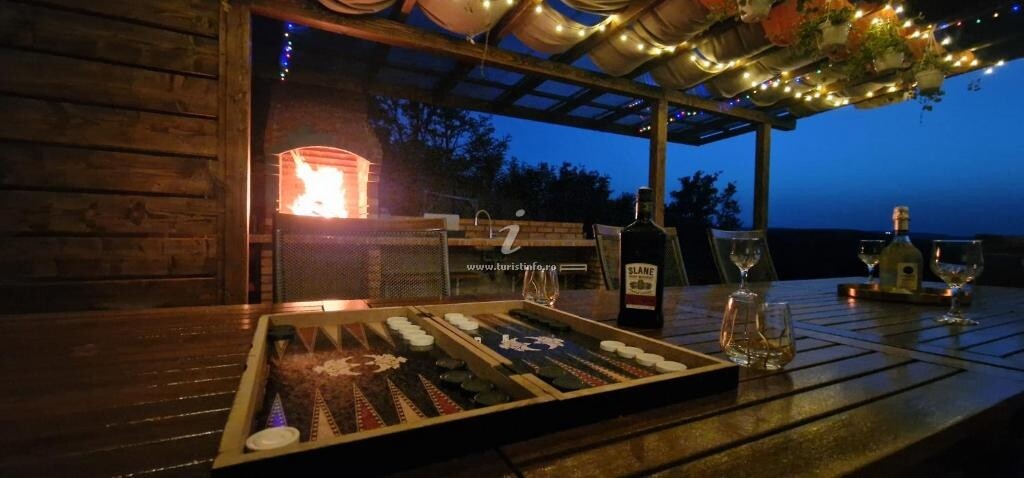 Camere de închiriat Delta Moesia