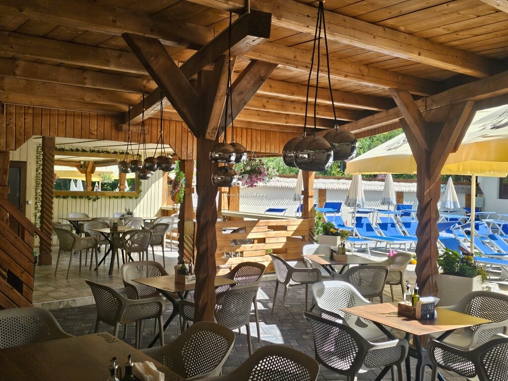 Cabana Denny