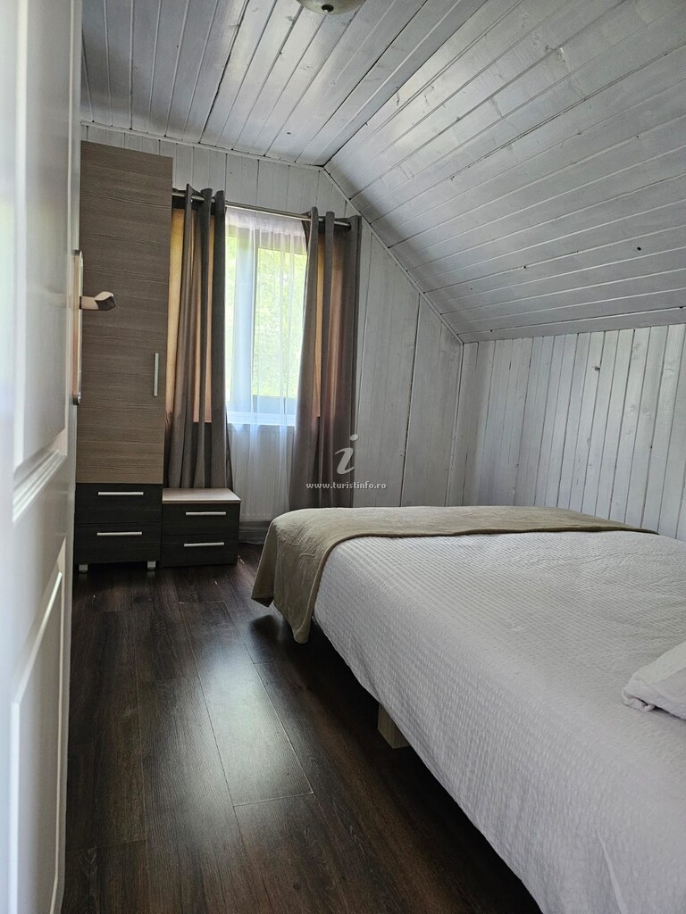 Cabana Denny