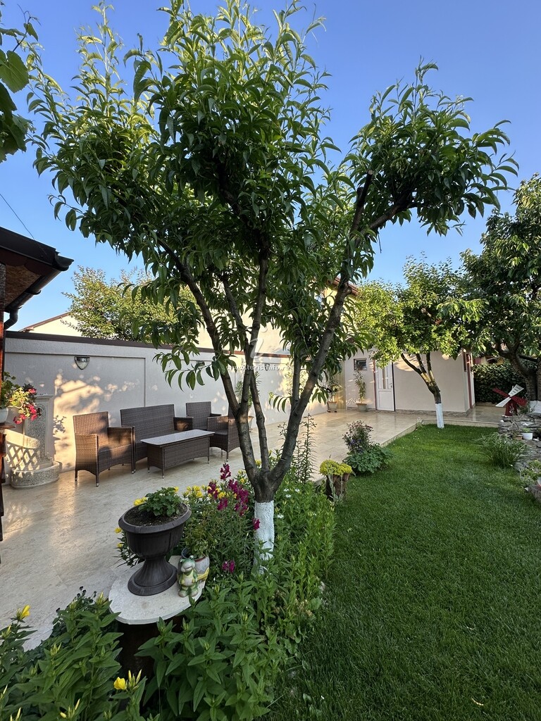 Vila Holiday House