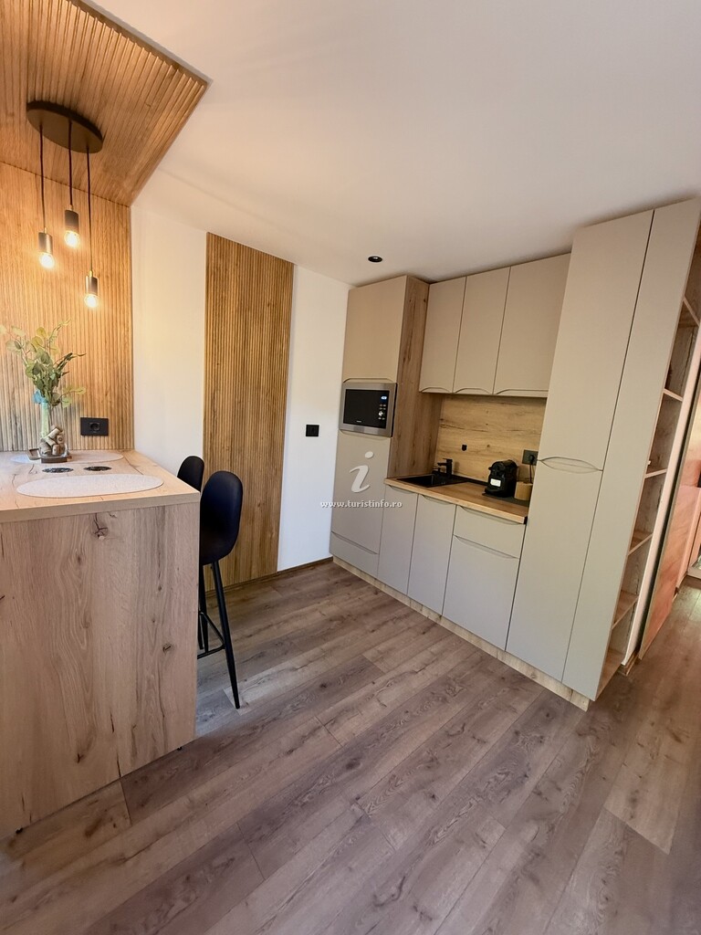 Cabana Nest House