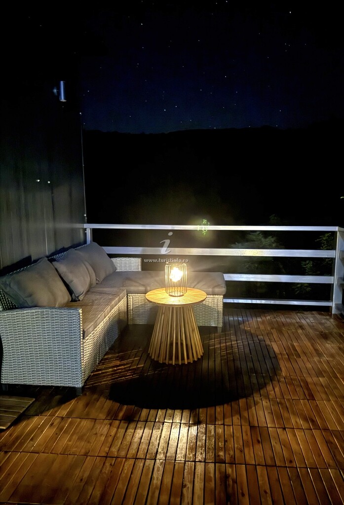 Cabana Nest House