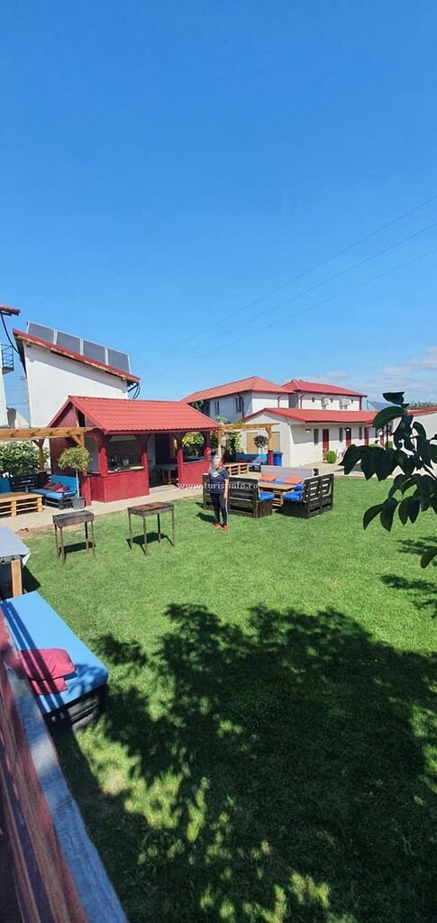 Camere de închiriat Pagini din Vamă
