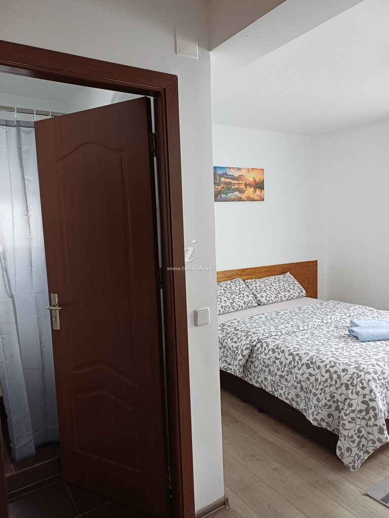 Casa de vacanță la Poalele Bucegilor